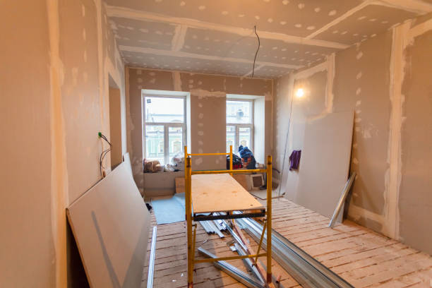 Best Crawl Space Mold Remediation  in Lindsay, CA